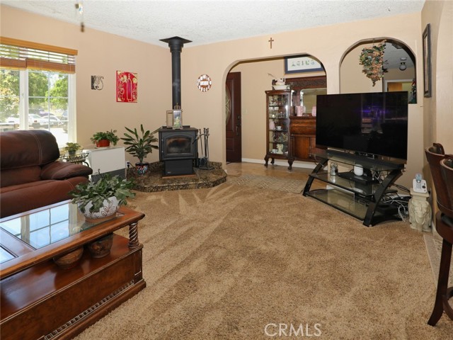 Detail Gallery Image 27 of 32 For 15233 Austin Dr, Clearlake,  CA 95422 - 3 Beds | 2 Baths