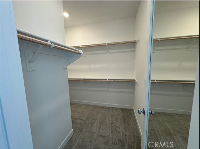 Detail Gallery Image 6 of 7 For 27425 Catalogue Way, Valencia,  CA 91381 - 4 Beds | 2/1 Baths