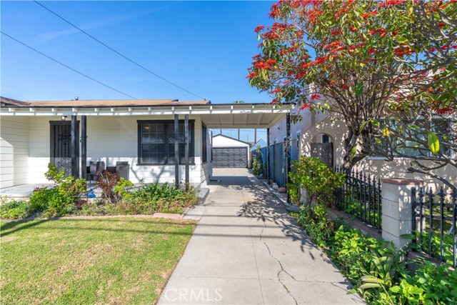 Detail Gallery Image 5 of 41 For 3155 Lynwood Rd, Lynwood,  CA 90262 - 3 Beds | 1 Baths