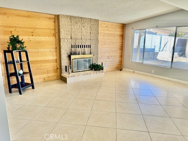 Detail Gallery Image 4 of 36 For 5955 Morongo Rd, Twentynine Palms,  CA 92277 - 3 Beds | 2 Baths