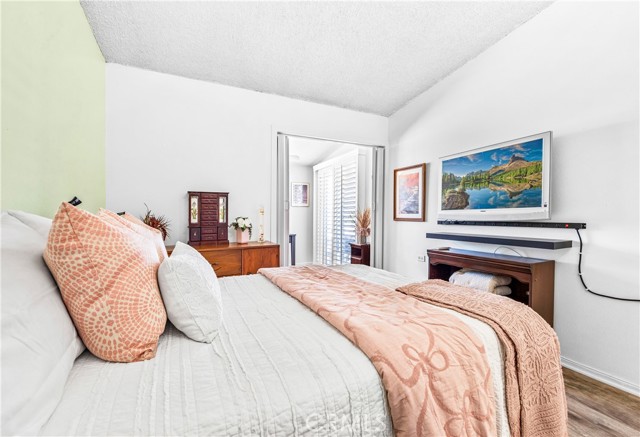 Detail Gallery Image 22 of 34 For 1542 35j Merion Way 35j,  Seal Beach,  CA 90740 - 1 Beds | 1 Baths