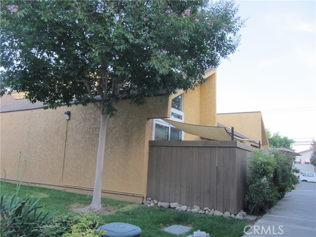 Image 3 for 435 W 9Th St #A5, Upland, CA 91786