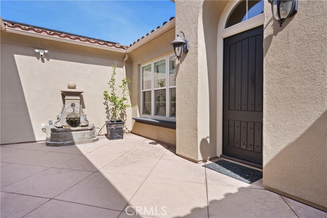 598 N Conejo School Road, Thousand Oaks CA: https://media.crmls.org/medias/fdb44218-519d-4589-939b-2a1e9b02a42a.jpg