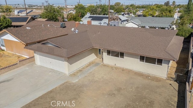 Detail Gallery Image 3 of 32 For 133 E Avenue Q4, Palmdale,  CA 93550 - 4 Beds | 2 Baths