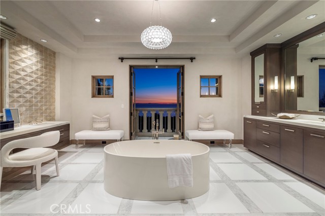 Detail Gallery Image 18 of 49 For 17 High Water, Newport Coast,  CA 92657 - 6 Beds | 7/2 Baths