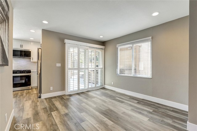 26072 Donegal Lane, Lake Forest CA: https://media.crmls.org/medias/fdb5444f-5a95-45e8-8420-62cb6829a3f2.jpg