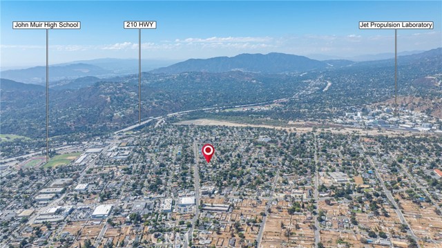 Detail Gallery Image 36 of 39 For 2461 Saint Pierre, Altadena,  CA 91001 - 4 Beds | 2 Baths