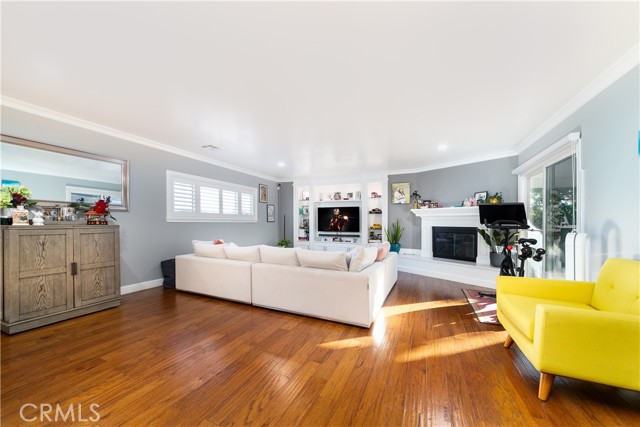 16264 Kalisher Street, Granada Hills CA: https://media.crmls.org/medias/fdb5bb84-9154-457a-8986-0c751f5946a7.jpg