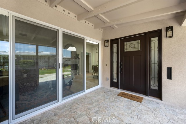 1540 Northwood Road, Seal Beach CA: https://media.crmls.org/medias/fdb5db13-ef8e-48f5-9109-67153015d45b.jpg