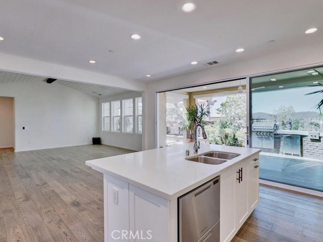 Detail Gallery Image 6 of 38 For 31 Garcilla, Rancho Mission Viejo,  CA 92694 - 3 Beds | 3 Baths