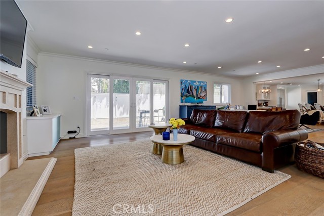 2615 Valley Drive, Manhattan Beach, California 90266, 5 Bedrooms Bedrooms, ,4 BathroomsBathrooms,Residential,Sold,Valley,SB22170134