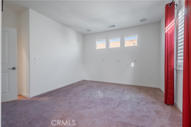 9513 Retreat Place, Rancho Cucamonga CA: https://media.crmls.org/medias/fdb7cf9d-8a9e-46b1-a2a8-50199bdfbffa.jpg