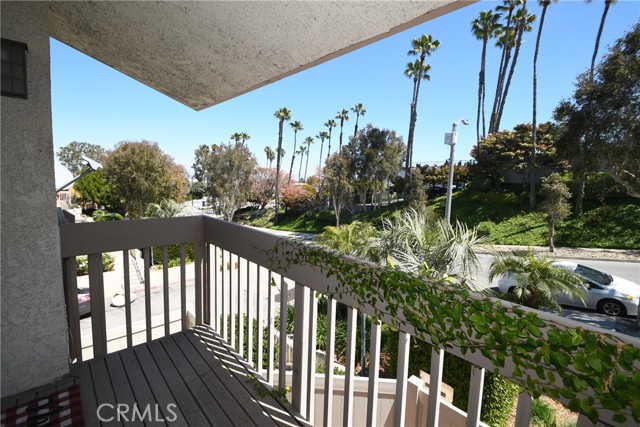 1821 Caddington Drive, Rancho Palos Verdes, California 90275, 2 Bedrooms Bedrooms, ,2 BathroomsBathrooms,Residential,Sold,Caddington,SB24064533