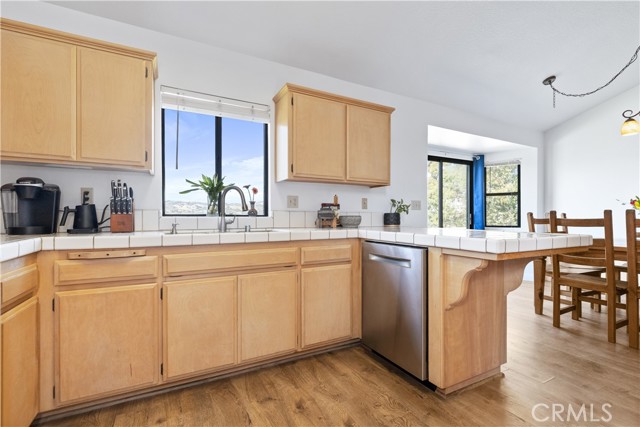 Detail Gallery Image 19 of 44 For 207 Quarterhorse, Paso Robles,  CA 93446 - 3 Beds | 2 Baths