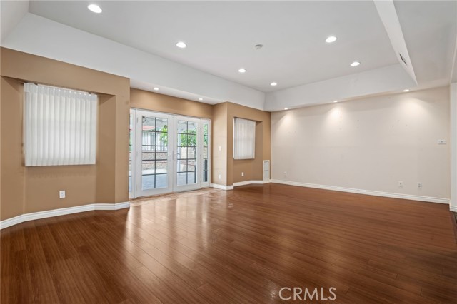 Detail Gallery Image 11 of 30 For 12601 Daryl, Granada Hills,  CA 91344 - 5 Beds | 3 Baths