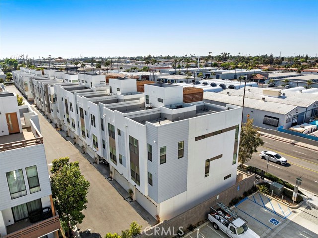 Detail Gallery Image 26 of 50 For 645 W 17th St, Costa Mesa,  CA 92627 - 3 Beds | 2/2 Baths