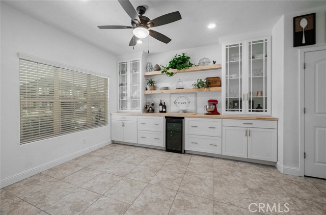 Detail Gallery Image 6 of 38 For 2027 W Babcock, Visalia,  CA 93291 - 4 Beds | 2/1 Baths