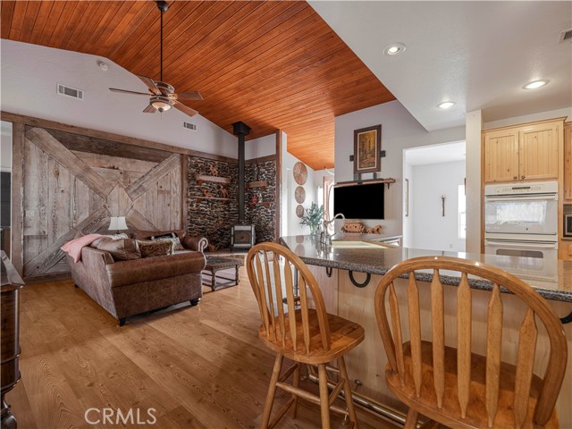 Detail Gallery Image 15 of 66 For 23237 Johnson Ct, Tehachapi,  CA 93561 - 4 Beds | 5 Baths