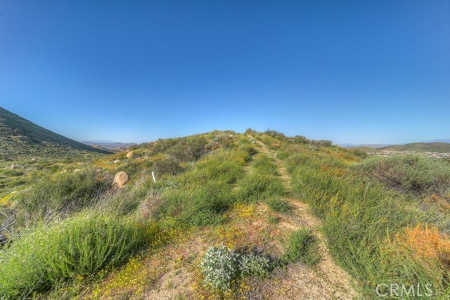 Detail Gallery Image 5 of 26 For 32465 Crooked Arrow, Wildomar,  CA 92595 - – Beds | – Baths