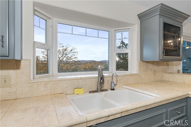 Detail Gallery Image 13 of 40 For 9240 Carmelita, Atascadero,  CA 93422 - 3 Beds | 2 Baths