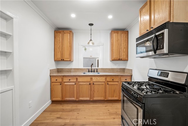 Detail Gallery Image 14 of 50 For 1116 E Doran St, Glendale,  CA 91206 - – Beds | – Baths