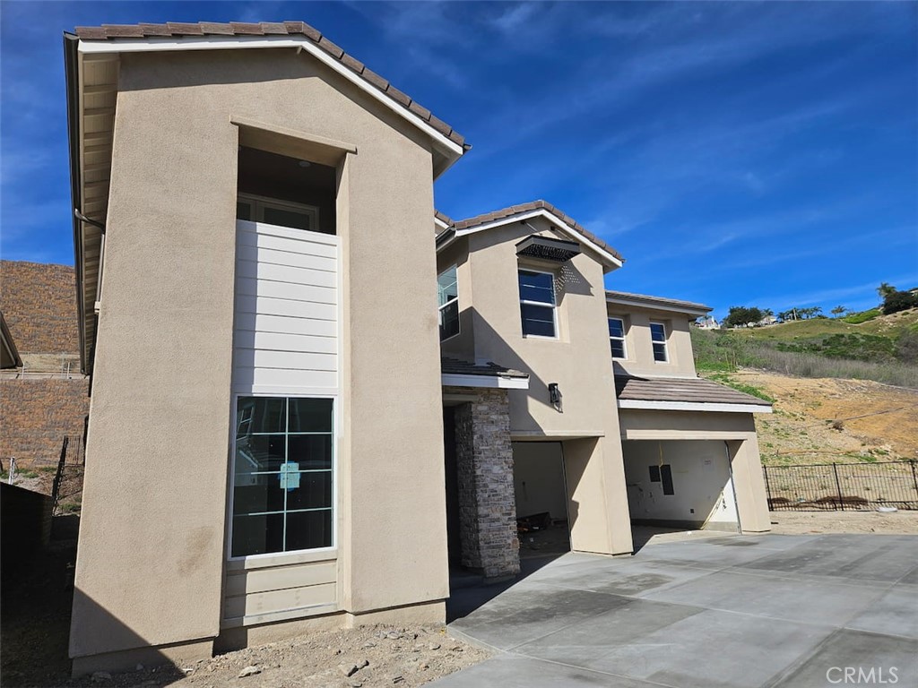 5887 Sunrise Ridge Lane
