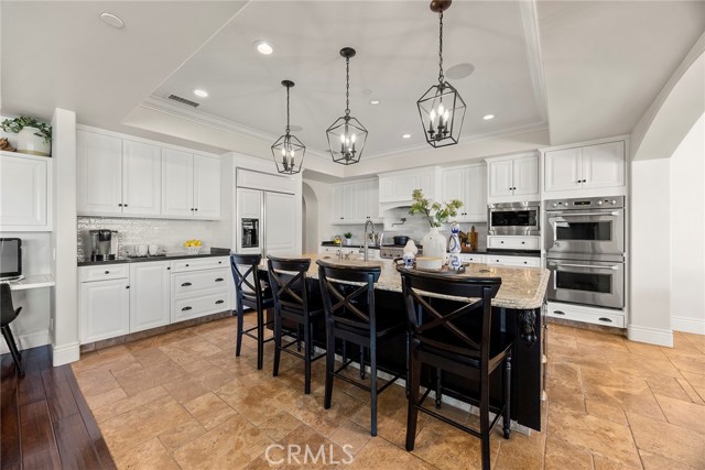 21925 Heatheridge Drive, Yorba Linda CA: https://media.crmls.org/medias/fdbb2f15-7143-476c-bd5c-a33916fa70fc.jpg