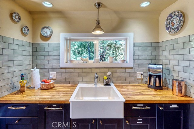 177 Craghill, Cedar Glen, CA 92321