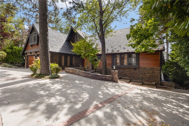 28103 Point Hamiltair, Lake Arrowhead, CA 92352