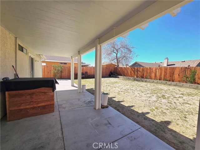 Detail Gallery Image 4 of 20 For 36839 Goldenview, Palmdale,  CA 93552 - 2 Beds | 1 Baths