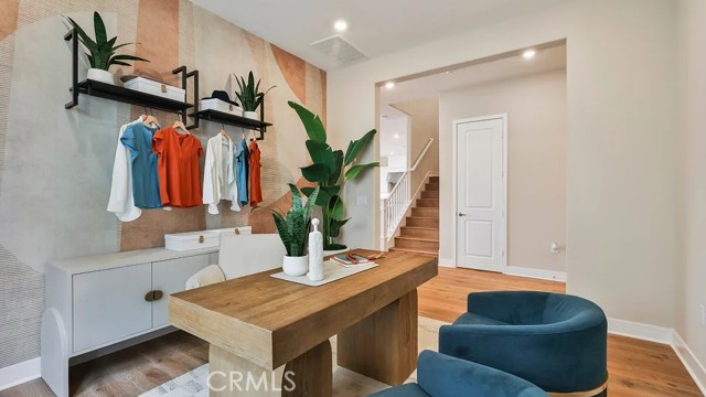 Detail Gallery Image 12 of 41 For 24408 Camino Oceano, Valencia,  CA 91354 - 4 Beds | 4 Baths