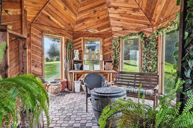 Detail Gallery Image 13 of 49 For 38076 Pine Meadow, Oakhurst,  CA 93644 - 3 Beds | 2/1 Baths