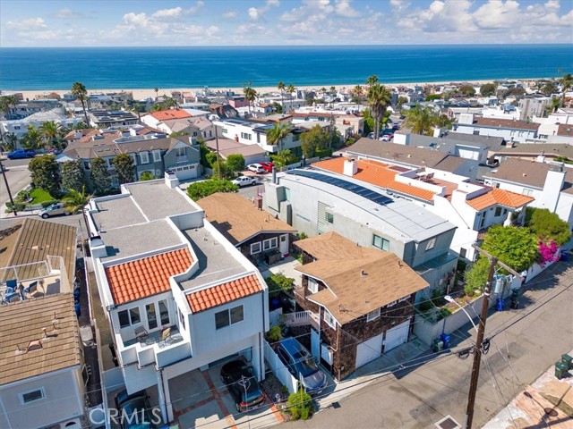 2122 Monterey Boulevard, Hermosa Beach, California 90254, 2 Bedrooms Bedrooms, ,2 BathroomsBathrooms,Residential,Sold,Monterey,PW23185257