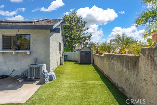 Detail Gallery Image 37 of 44 For 2247 Bella Ave, Upland,  CA 91784 - 4 Beds | 3 Baths