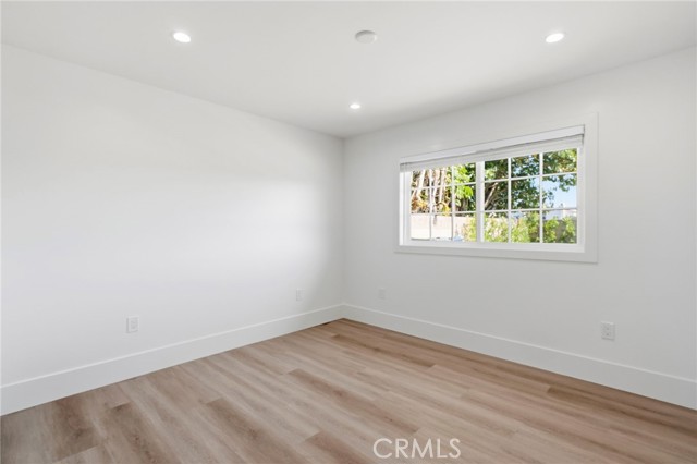 Detail Gallery Image 16 of 26 For 18584 Redwood, Fountain Valley,  CA 92708 - 3 Beds | 2/1 Baths