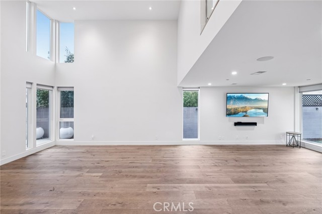 Detail Gallery Image 8 of 71 For 4354 Keystone Ave, Culver City,  CA 90232 - 5 Beds | 4/1 Baths
