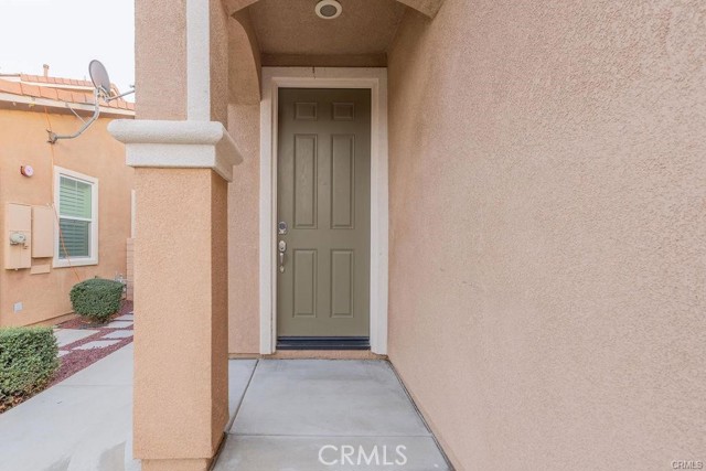 Detail Gallery Image 2 of 4 For 17949 Yellow Dock, San Bernardino,  CA 92407 - 1 Beds | 1 Baths