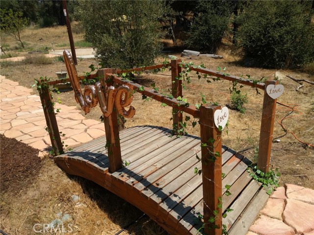 5049 CA-78, Santa Ysabel CA: https://media.crmls.org/medias/fdc337bc-58ab-42a3-92f0-5181a06c127a.jpg