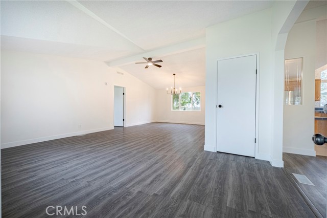 4000 Mariposa Way, Merced CA: https://media.crmls.org/medias/fdc355aa-f609-4c2e-a3c7-768b1c144536.jpg