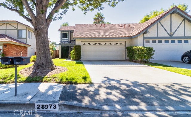 Detail Gallery Image 8 of 44 For 28973 Sam Pl, Canyon Country,  CA 91387 - 4 Beds | 3 Baths