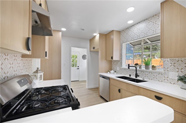 3565 Lashbrook Ave, Rosemead CA: https://media.crmls.org/medias/fdc428dc-7fa2-4535-80ed-0a67bd843eb8.jpg