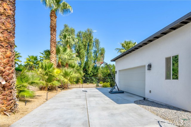 Detail Gallery Image 34 of 42 For 72408 Desert Dr, Rancho Mirage,  CA 92270 - 3 Beds | 3 Baths