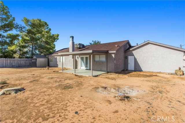 19891 Talihina Road, Apple Valley CA: https://media.crmls.org/medias/fdc6066e-c28f-47ef-98c0-1dbeb3f8dd05.jpg