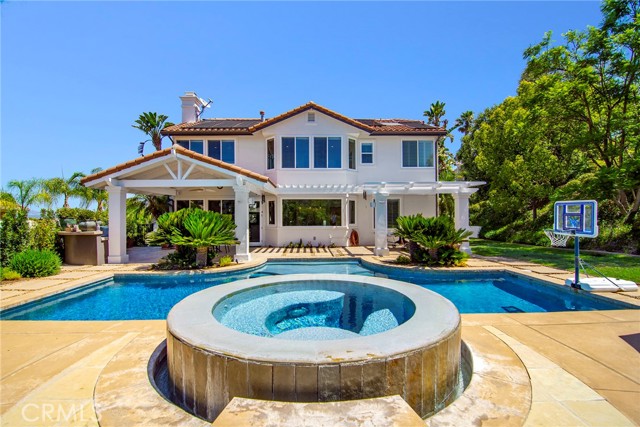 Detail Gallery Image 41 of 50 For 3941 Rock Hampton Dr, Tarzana,  CA 91356 - 5 Beds | 3 Baths