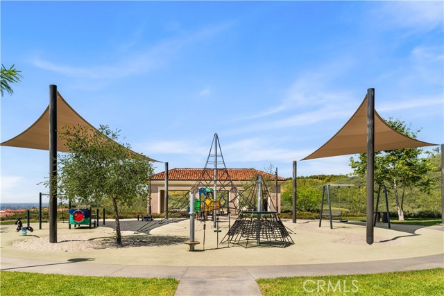 Detail Gallery Image 68 of 75 For 111 Donati, Irvine,  CA 92602 - 4 Beds | 3 Baths