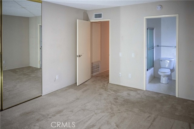 Detail Gallery Image 17 of 38 For 4208 Village 4, Camarillo,  CA 93012 - 2 Beds | 2 Baths