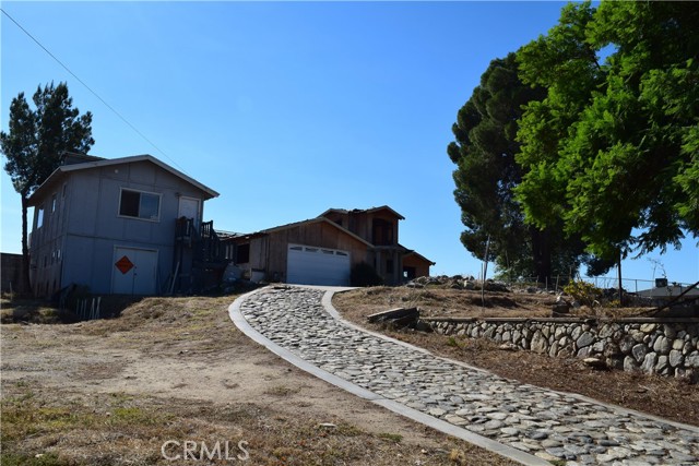 Left Driveway