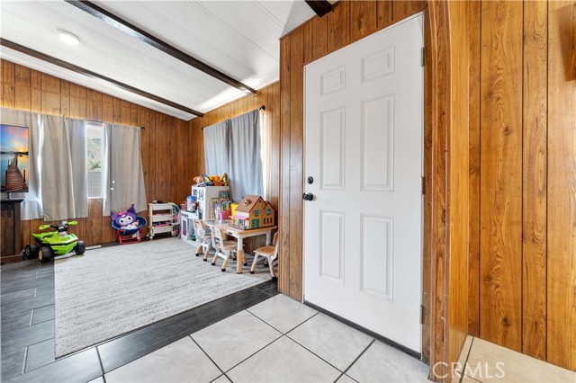 2230 Lake Park Dr, San Jacinto CA: https://media.crmls.org/medias/fdc7d54b-b357-473a-8cc9-0969a7f165d2.jpg