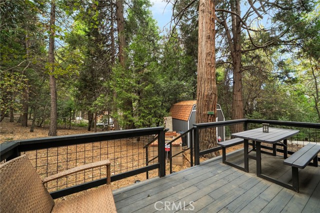 782 W Village, Crestline, CA 92325