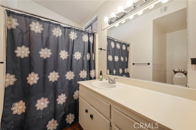 13595 West Drive, Desert Hot Springs CA: https://media.crmls.org/medias/fdc8855f-763a-49b6-b4eb-af126232a437.jpg